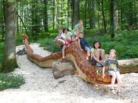 Der Naturlehrpfad fürist ein 2,8 kilometer langer Naturbelassener Weg