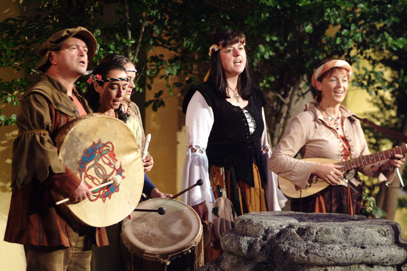 Szene aus den Schweppermannspielen in Kastl