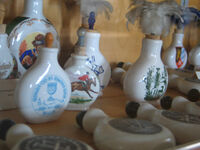 Schnupftabakbüchsl-Sammlung im Fressenden Haus in Weißenstein