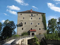 Brücke zur Ritterfeste Saldenburg im Ilztal und Dreiburgenland