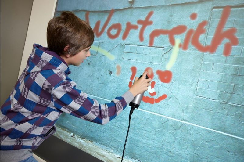 Kapitel 10_Exponat Graffiti-Wand