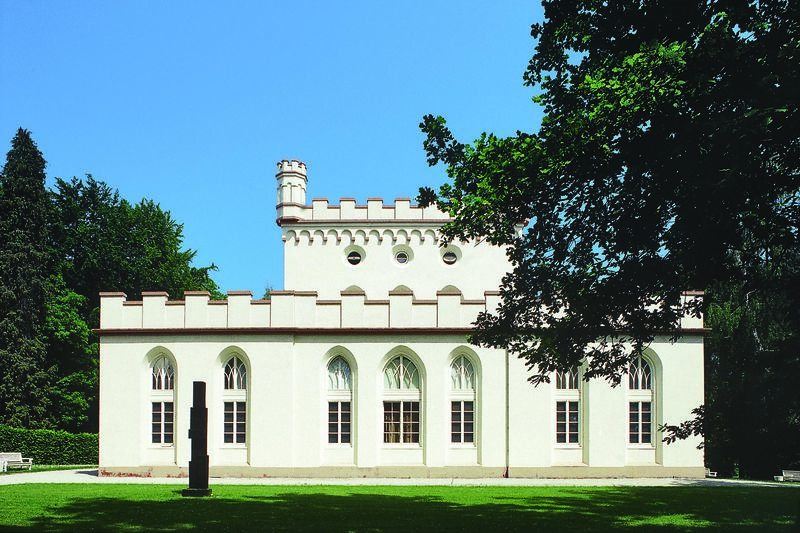 Gothic House Region Frankfurt Rhein Main
