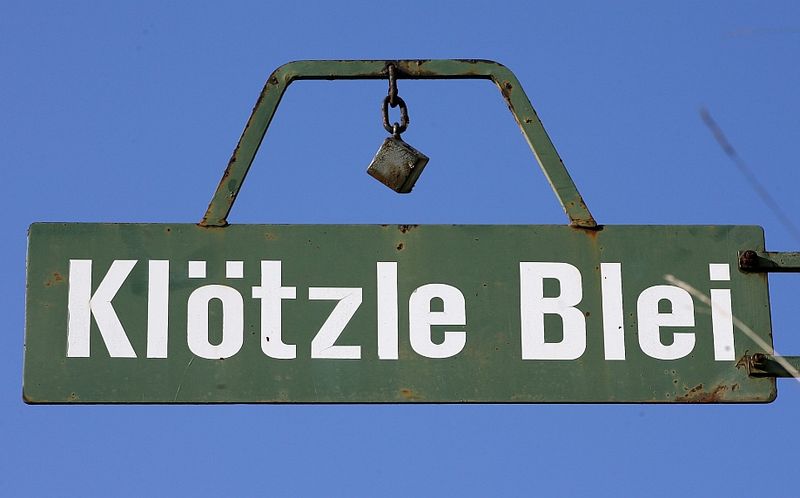 Schild Klötzle Blei