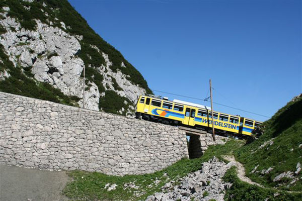 Wendelsteinzahnradbahn.