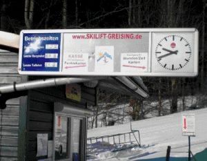 Einstieg in den Skilift Greising