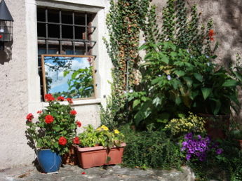 Blick auf das Restaurant auf Burg Falkenstein