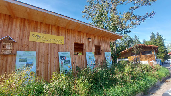 Lehrbienenstand des Imkervereins Frasdorf-Aschau