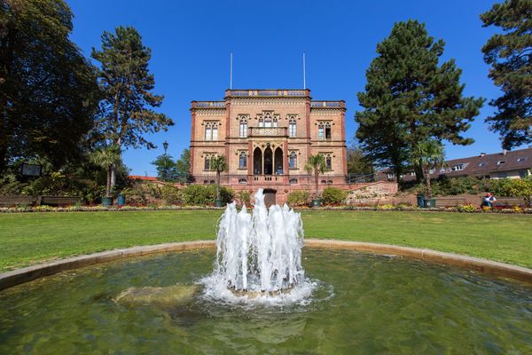 Freiburg Colombi Park with palace