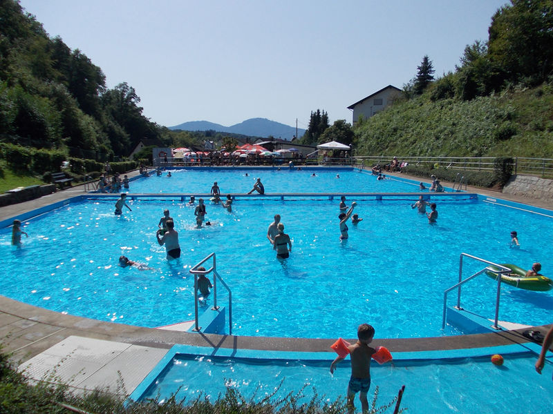Schwimmbad Sulzbach Urlaubsland BadenWürttemberg