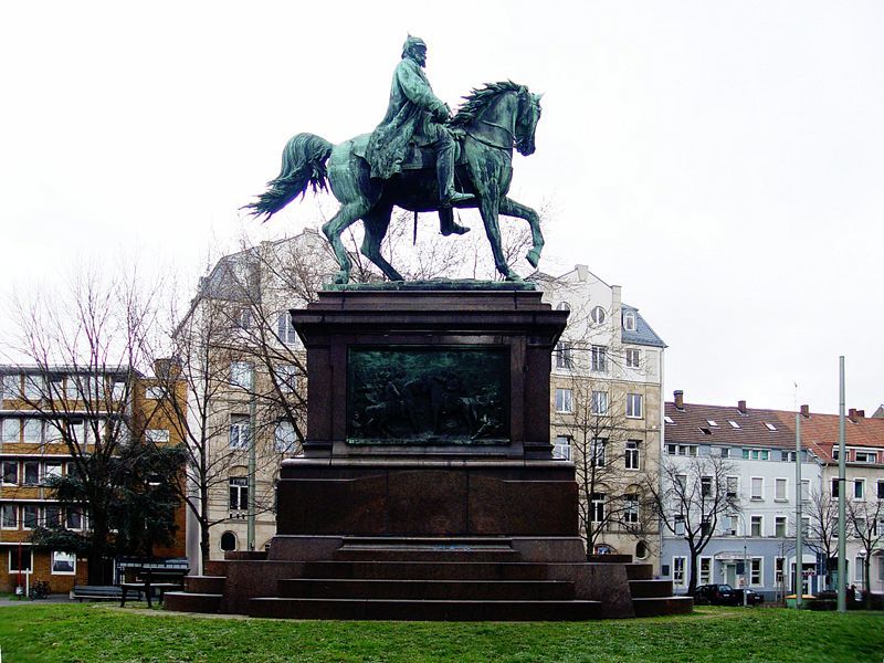 Kaiser Wilhelm Denkmal, Fotograf: Martin Dürrschnabel, ka.stadtwiki.net (Stadtwiki Karlsruhe)