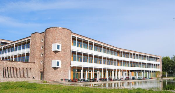 Neubau dm Zentrale Karlsruhe Erleben