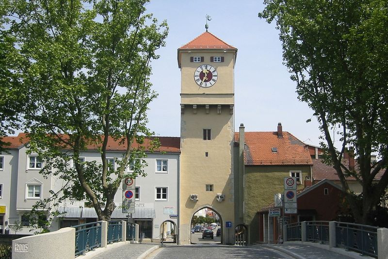 Donautor in Kelheim