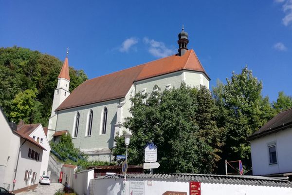 Orgelmuseum Kelheim in der ehemaligen Franziskaner-Klosterkirche