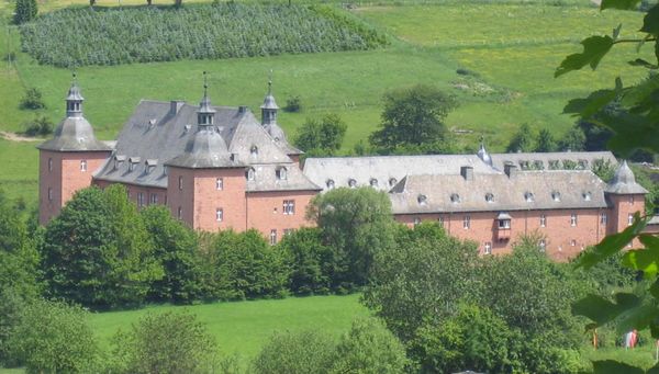 Adolfsburg Oberhundem