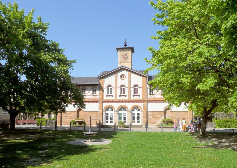 Arbeitersiedlung in Kuchen, Neckarstr. 68, neuer Kindergarten, früher Badehaus