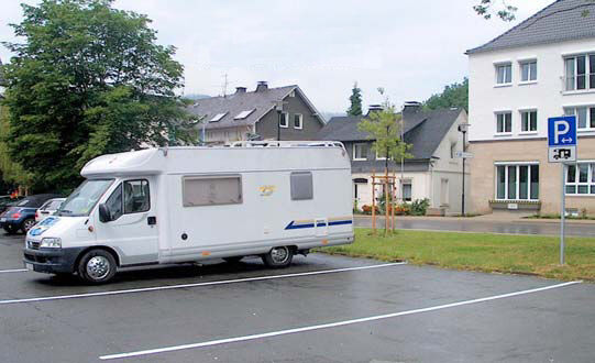Wohnmobilstellplatz "Volksbankarena - Sauerlandhalle"