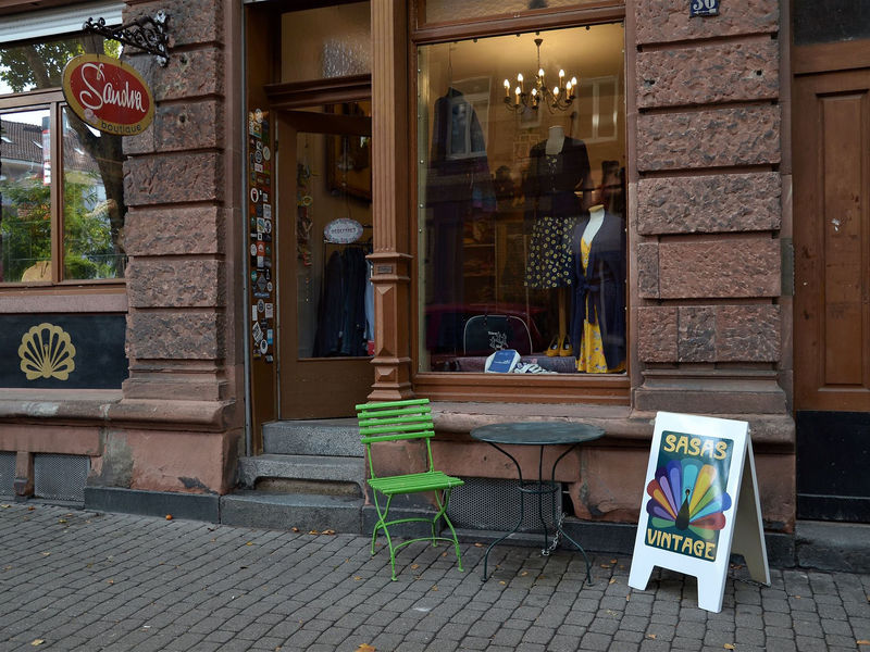 Sasas Vintage Secondhand Shop In Mannheim