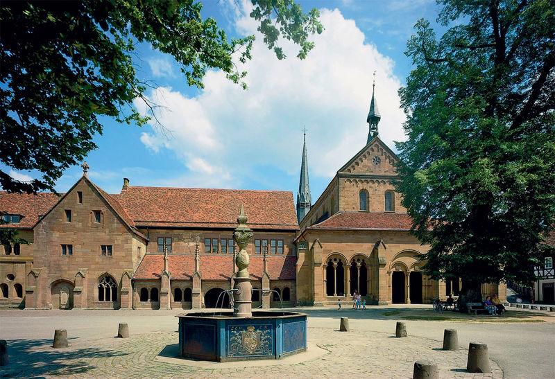 Kloster Maulbronn Urlaubsland BadenWürttemberg