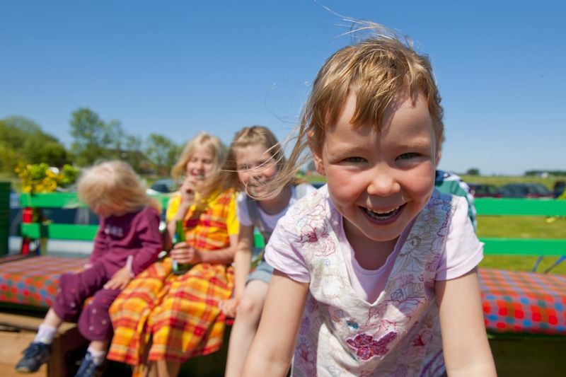 Lachende Kinder