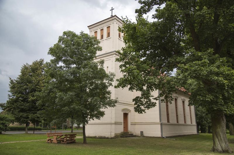 Kirche in Neulietzegöricke, Foto: TMB-Fotoarchiv/Steffen Lehmann