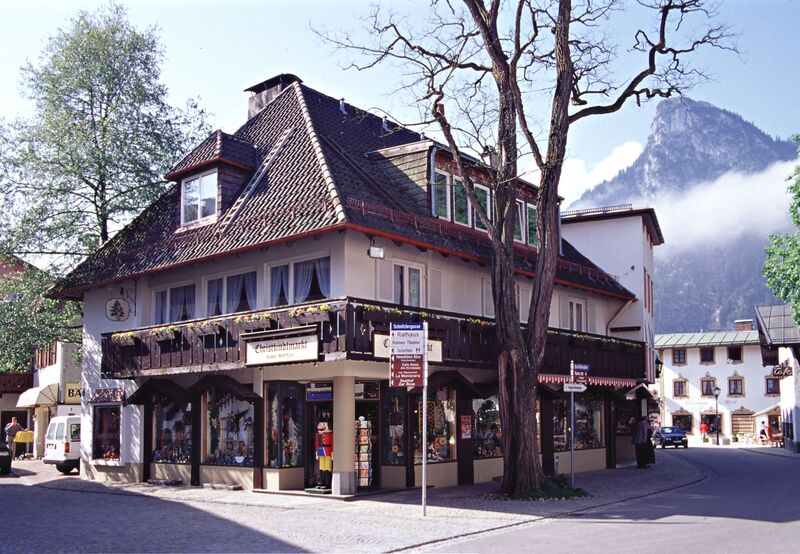 Käthe Wohlfahrt Christkindlmarkt Oberammergau