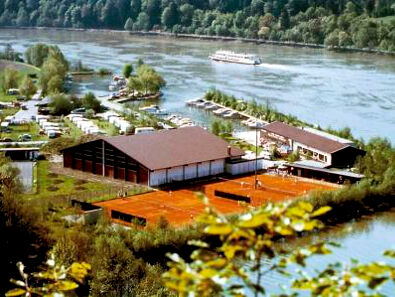 Blick auf das Donausportzentrum in Obernzell