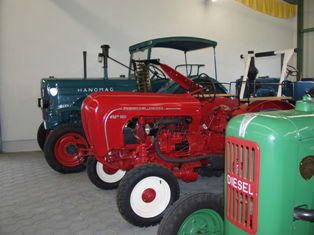 Raritäten im Bulldog-Oldtimer-Museum in Rattenberg