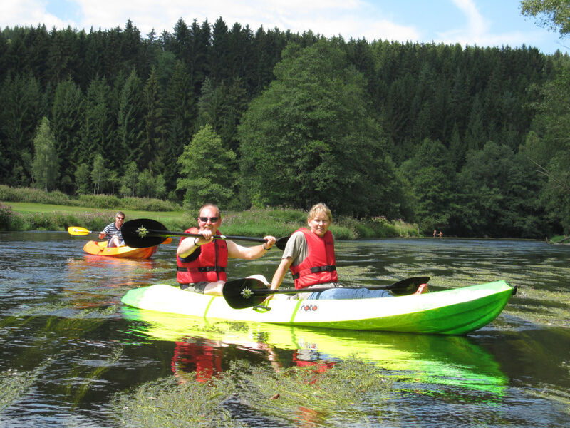 Zweier-Kanutour mit Schneider Events auf dem Fluss Schwarzer Regen