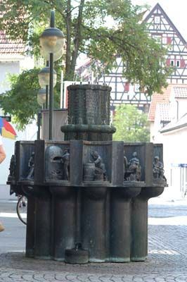 Zunftbrunnen in der Innenstadt Reutlingen