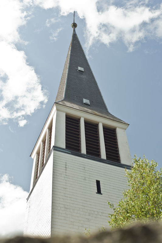 Filialkirche Maria Königin des Friedens