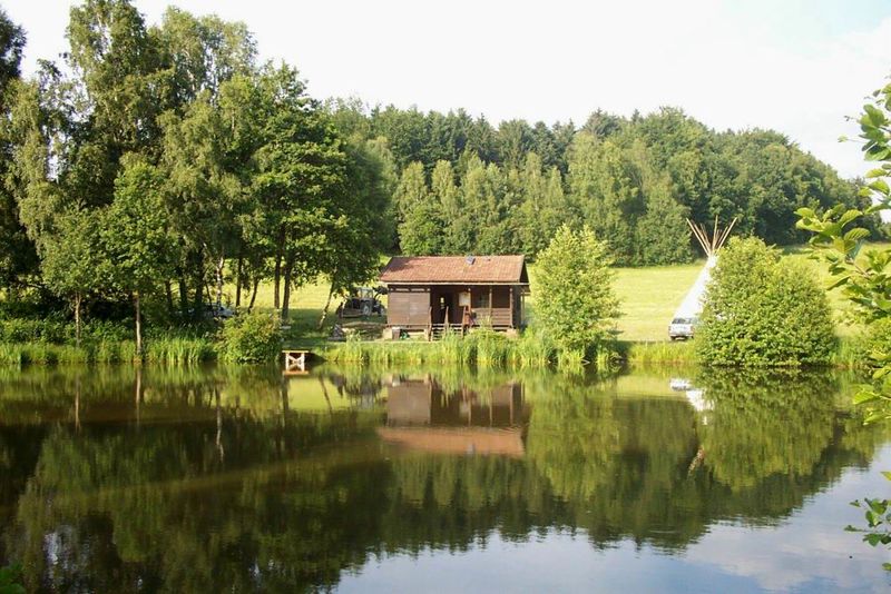 Angeln am Rötzer Weiher bei Schönberg im Nationalpark-FerienLand Bayerischer Wald