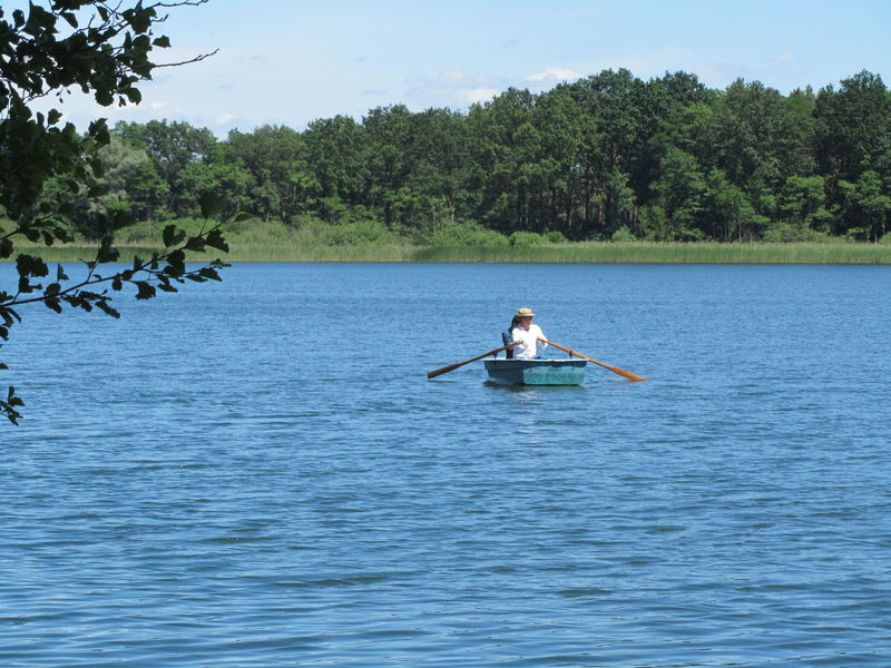 Angler auf dem Wasser, Foto: Seenland Oder-Spree/Sandra Ziesig