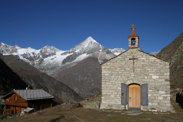 C'est ici que se déroule chaque année en août la fête de la chapelle