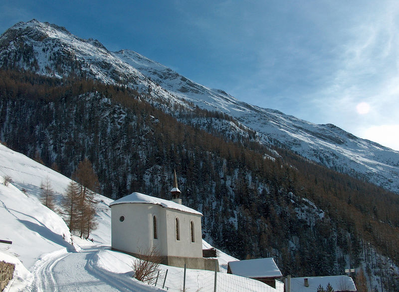 Die Kapelle am Täschberg - auch im Winter ein Ausflug wert