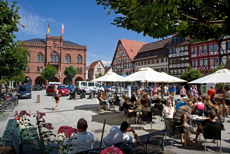 Rathaus am Marktplatz in Tauberbischofsheim