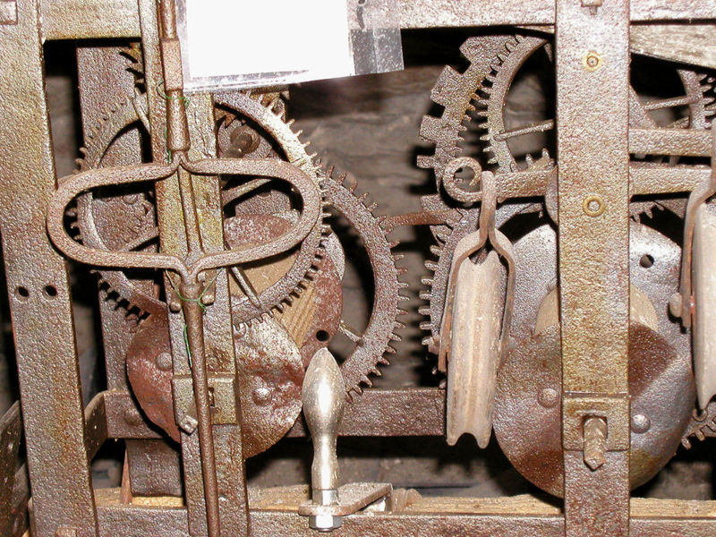 Historisches Uhrwerk im Stadtturm von Waldmünchen