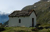 Sobre et simple: le petit lieu de culte près de l'hôtel du Trift, en amont de Zermatt. La région est uniquement accessible à pied.