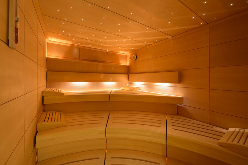 L'espace spa de l'Hôtel Spa Astoria offre un bain de vapeur et des saunas.