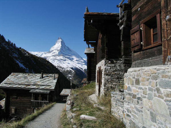 Findeln oberhalb Zermatt mit Aussicht auf das Matterhorn.